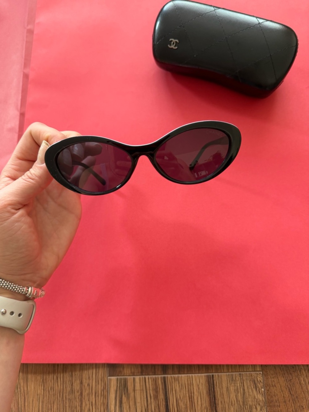 Black Sunglasses - Picture 11 of 16